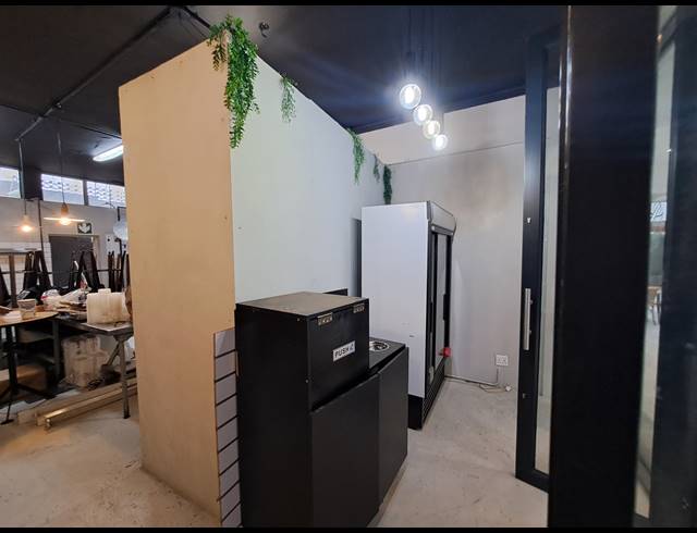 42M² OFFICE TO LET IN ILLOVO